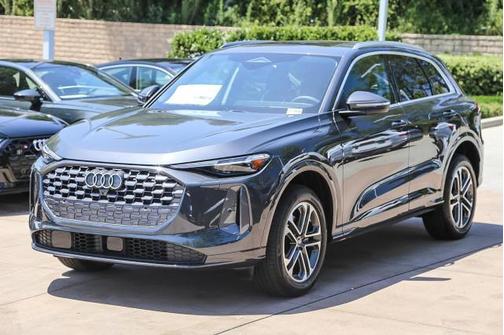 2025 Audi Q5 Premium Plus