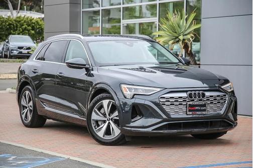 2024 Audi Q8 e-tron Premium Plus