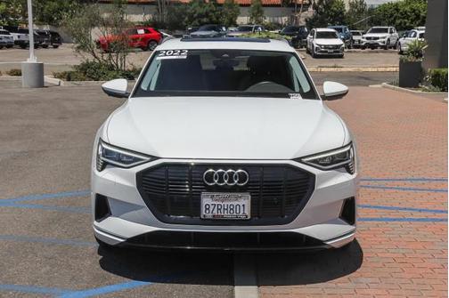 2022 Audi e-tron Premium quattro
