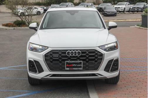 2022 Audi Q5 45 S line Premium