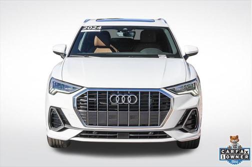 2024 Audi Q3 Premium 45 TFSI S line quattro Tiptronic