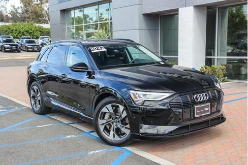 2022 Audi e-tron Premium quattro