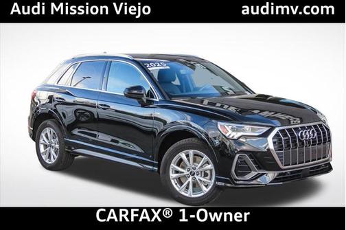 2025 Audi Q3 Premium 45 TFSI S line quattro Tiptronic