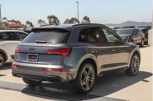 2025 Audi Q5 55 S line Premium Plus
