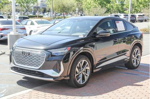 2023 Audi Q4 e-tron Prestige 50 quattro