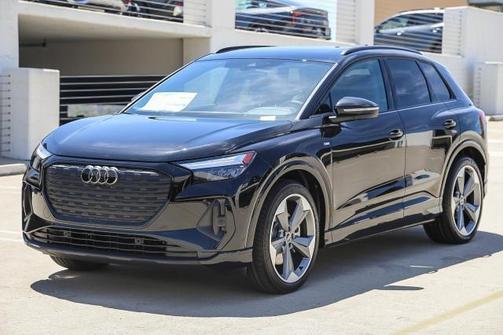 2025 Audi Q4 e-tron Premium Plus 55 quattro