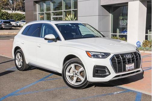 2023 Audi Q5 Premium 40 TFSI quattro S tronic