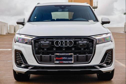 2026 Audi Q7 55 Premium Plus