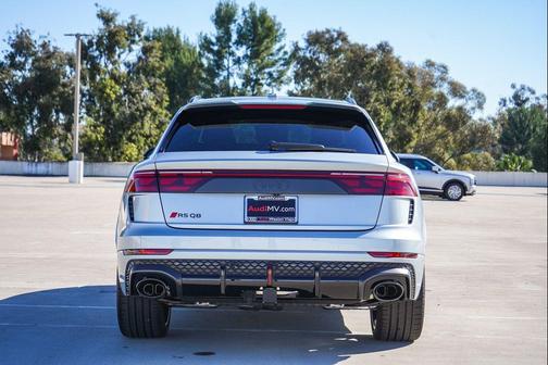 2026 Audi RS Q8 4.0T