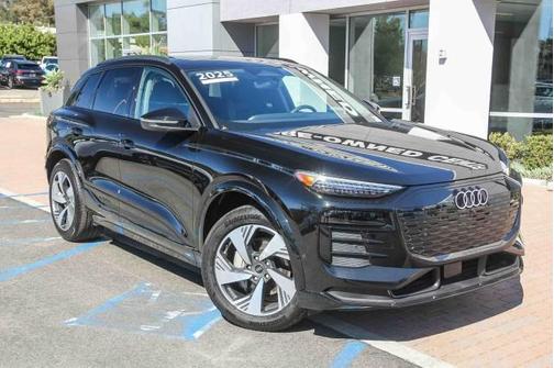 2025 Audi Q6 e-tron Premium Plus quattro