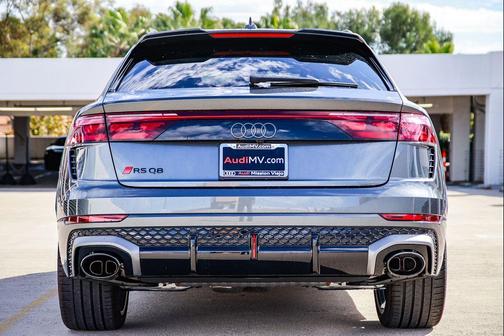 2026 Audi RS Q8 4.0T