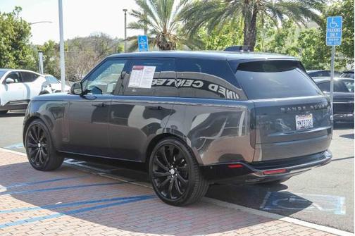 2023 Land Rover Range Rover Autobiography