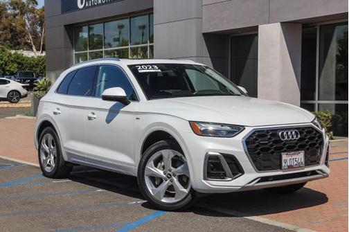 2023 Audi Q5 S line Premium Plus