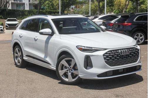 2025 Audi Q5 Prestige