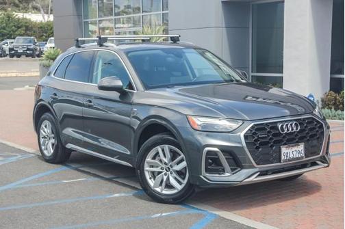 2022 Audi Q5 45 S line Premium