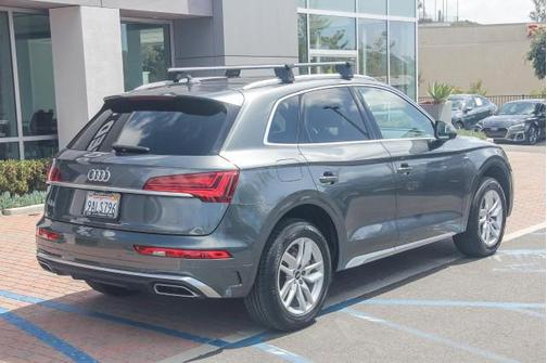 2022 Audi Q5 45 S line Premium