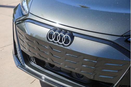 2025 Audi S e-tron GT Premium Plus
