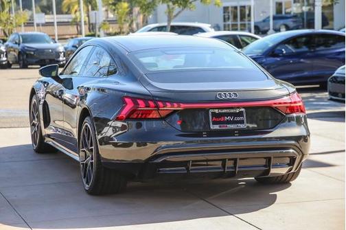 2025 Audi S e-tron GT Premium Plus