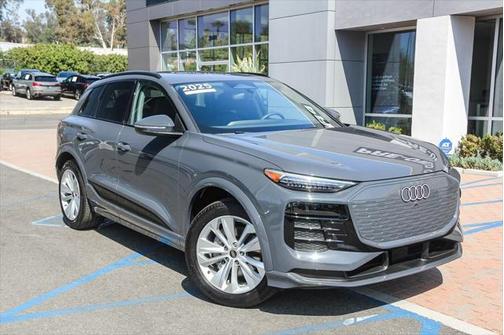 2025 Audi Q6 e-tron Premium Plus