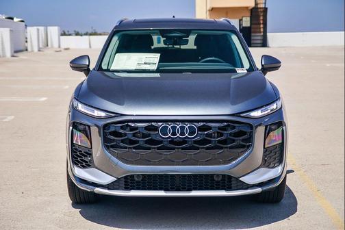 Daytona Gray 2026 Audi Q3 TFSI quattro S tronic