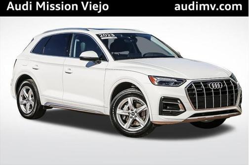 2023 Audi Q5 Premium 40 TFSI quattro S tronic