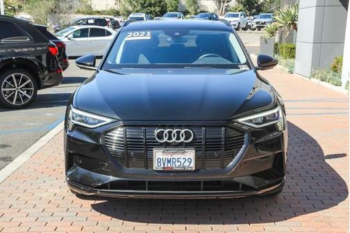 2021 Audi e-tron Premium quattro