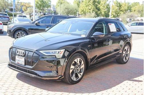2021 Audi e-tron Premium quattro