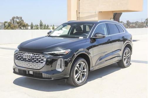 2025 Audi Q5 Premium