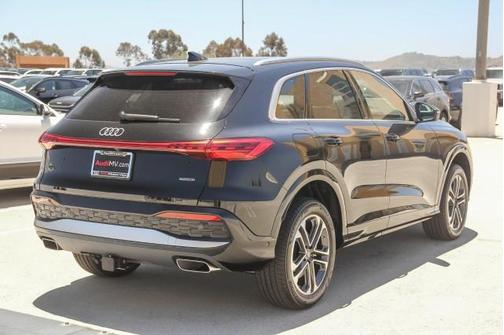 2025 Audi Q5 Premium