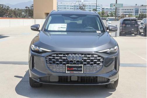 2025 Audi Q5 Premium Plus