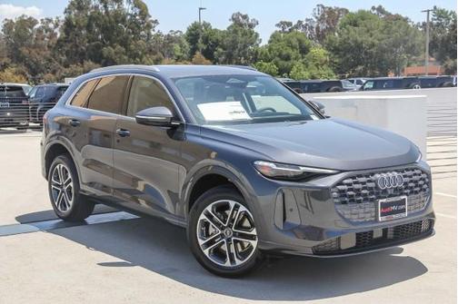 2025 Audi Q5 Premium Plus