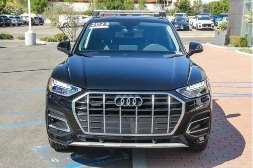 2023 Audi Q5 Premium 40 TFSI quattro S tronic
