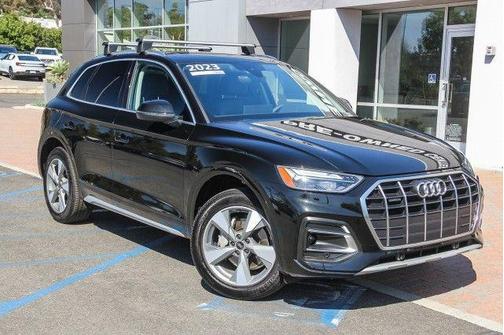 2023 Audi Q5 Premium 40 TFSI quattro S tronic