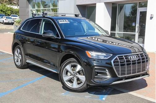 2023 Audi Q5 Premium 40 TFSI quattro S tronic
