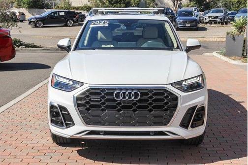 2025 Audi Q5 Premium Plus 45 TFSI S line quattro S tronic