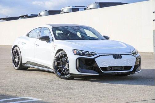 2025 Audi RS e-tron GT performance