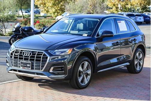 2023 Audi Q5 Premium 40 TFSI quattro S tronic