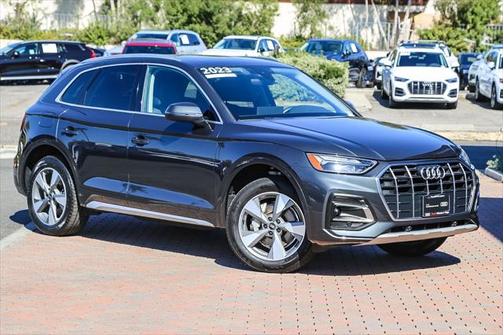 2023 Audi Q5 Premium 40 TFSI quattro S tronic