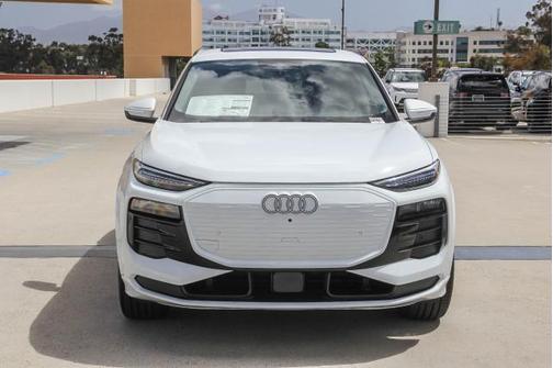 2025 Audi Q6 e-tron Premium Plus