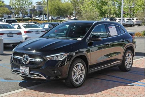2022 Mercedes-Benz GLA 250 Base