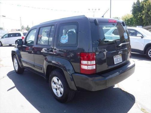 2011 Jeep Liberty Sport