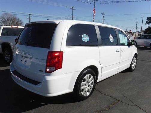 2016 Dodge Grand Caravan AVP/SE