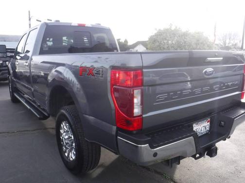 2022 Ford F-350 XLT