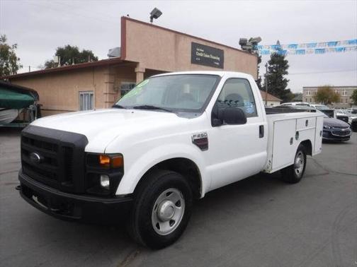 2008 Ford F-250 2WD Reg Cab 137" XL