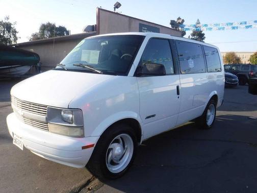 2000 Chevrolet Astro Base