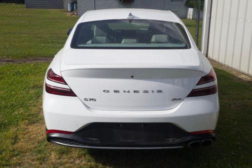 2023 Genesis G70 2.0T