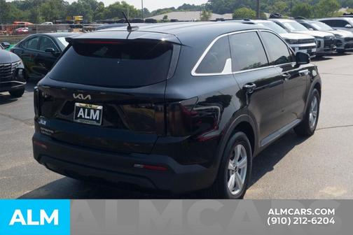 2023 Kia Sorento LX