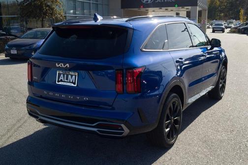 2022 Kia Sorento SX