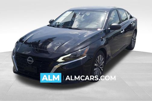 Super Black Clearcoat 2025 Nissan Altima SV
