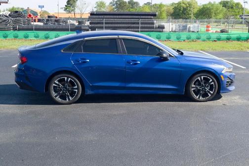 2022 Kia K5 GT-Line